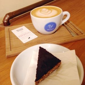 Vegan rice milk lattee - yum! at Madal Cafe in Budapest