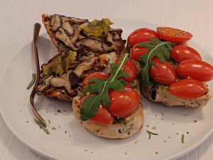 精緻(蔬)素食餐點 at Dandelion 常不輕 關渡店 in Taipei