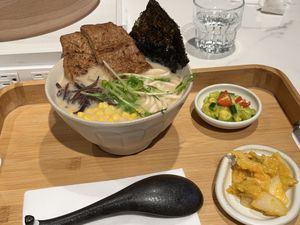   at Dandelion 常不輕 關渡店 in Taipei