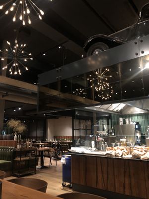 Oldtimer-Ambiente  at Autohalle in Andelfingen