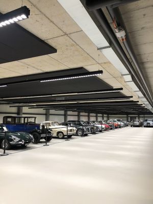 Oldtimer-Einstellhalle  at Autohalle in Andelfingen