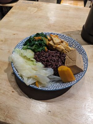  at Miao Guanyin - 妙 觀 音 in Taipei