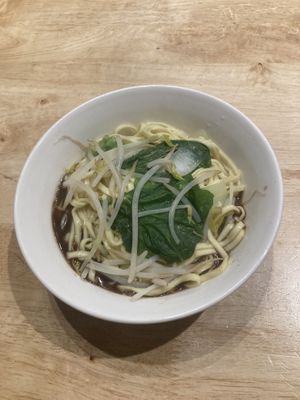 Sesame noodles  at Miao Guanyin - 妙 觀 音 in Taipei