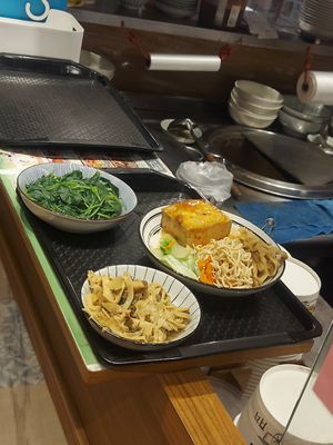  at Miao Guanyin - 妙 觀 音 in Taipei