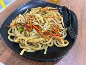 Signature fried udon at Ci Yin Vegetarian Food 慈音素食 in Northeast Singapore