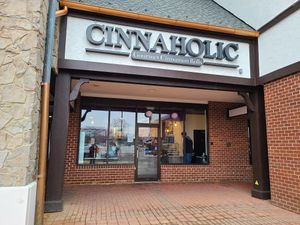 Herndon Cinnaholic at Cinnaholic  in Herndon