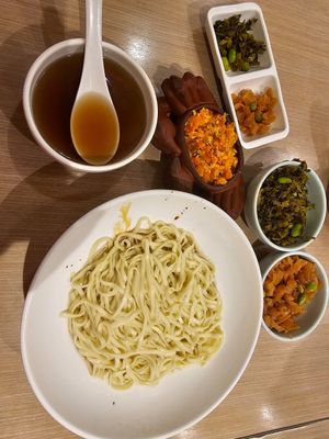  at Songyuelou in Shanghai