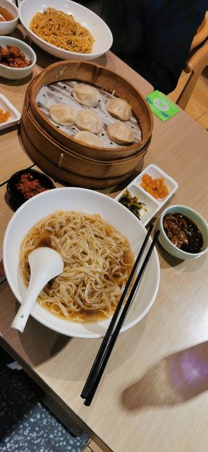  at Songyuelou in Shanghai