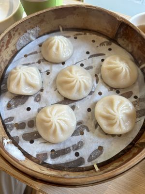   at Songyuelou in Shanghai