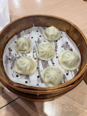  at Songyuelou in Shanghai