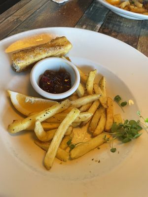 roughly the portion size minus a fush   at Waterside Restaurant and Bar in Taupo