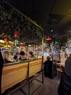 atmosphere at Ching a Ling in Vaxjo