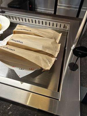 counter  at MoMu Café in Antwerpen