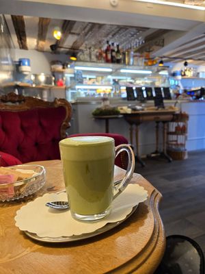 Matcha Latte at Kaffee Klatsch in Brig