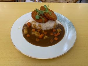 Cutlet Vegan Pork Chop and Japanese Curry with rice 素吉列豬扒 伴 日式咖哩便當 (Photo by نايجل لينغ) at Café Influffy - 毛所樹樹 in Kowloon