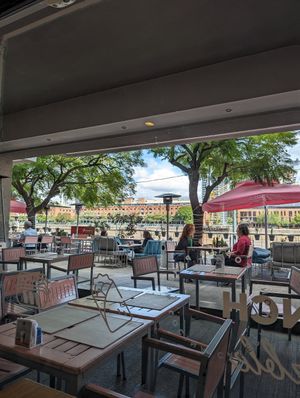 Outdoor vibe at La Panera Rosa in Asuncion