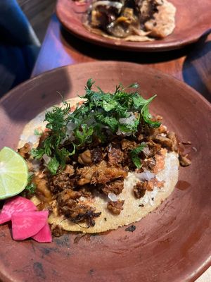 Taco Al pastor  at Los Loosers in Mexico City