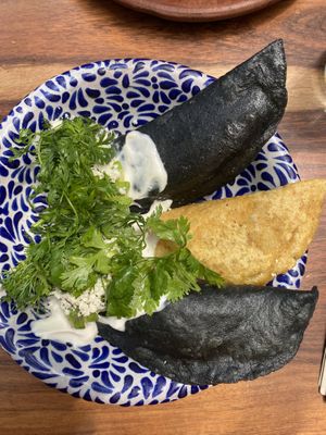 Queso empanaditas  at Los Loosers in Mexico City