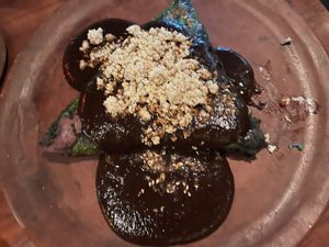 Tetela at Los Loosers in Mexico City