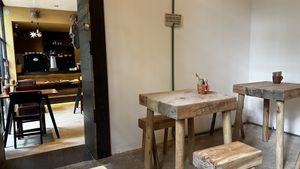   at Los Loosers in Mexico City