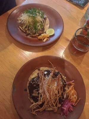 Taco Tokiolula y Santa María la Ribera at Los Loosers in Mexico City