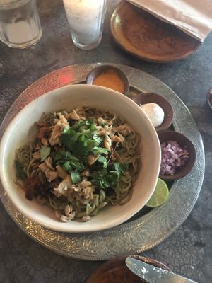 Ramen combinado at Los Loosers in Mexico City