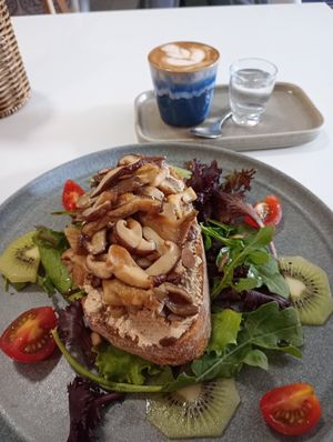 Mushroom toast at Nau Coffee - Terreiro Erva in Coimbra