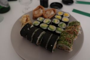 vegan sushi at OISHI - Sydhavn in Copenhagen
