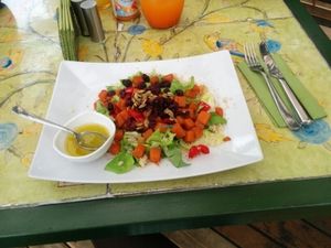 salad at Samsara in Cluj-napoca