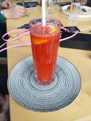 Aloe Vera and strawberry lemonade at Samsara in Cluj-napoca