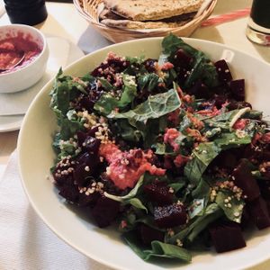 Quinoa beetroot salad with horseradish sauce at Samsara in Cluj-napoca