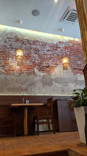 Place at Little Ha Noi in Warsaw