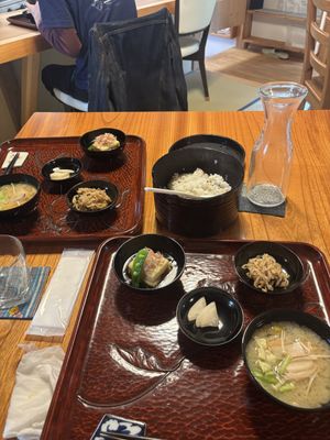 Main - rice to share  at Saien - Breakfast by Buddhist Monks in Hakone