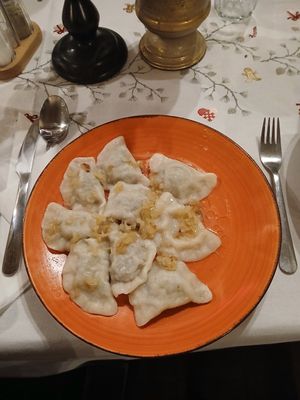  at Piwnica pod Kominkiem in Krakow