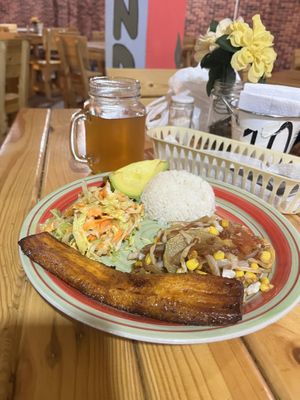 Sautéed veggies plater   at Restaurante Bar Frida in Filandia