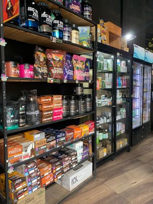 Fitness Section, Vegan Protein Shakes, and Bars at Green Conexion in Nunoa