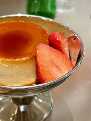 The pudding is wonderful.   at Weirdough - 위어도우 in Seoul