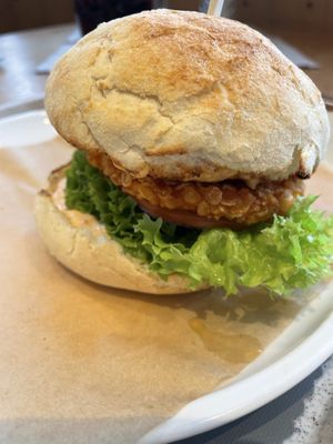Vegan Chikn Burger  at Bergrast in Finkenberg