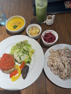 Lots steak menu set   at Vegan Eat Tokyo in Tokyo