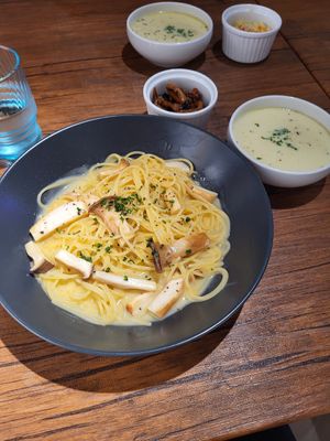 Pasta carbonara at Vegan Eat Tokyo in Tokyo