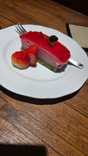 Raspberry mousse cake at Vegan Eat Tokyo in Tokyo