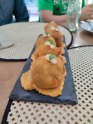 Croquetas at Kapivar in Colmenar Viejo