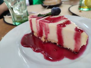 Tarta de queso at Kapivar in Colmenar Viejo