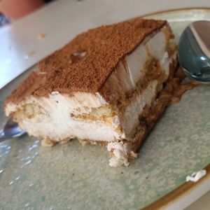Tiramisú at Kapivar in Colmenar Viejo