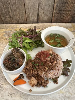 Nourishing lunchh  at Alaska Zwei in Tokyo