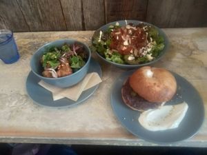  at Alaska Zwei in Tokyo