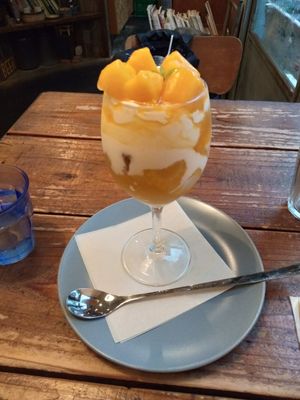  at Alaska Zwei in Tokyo