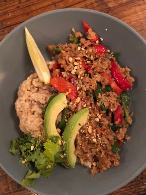 Ga Pao at Alaska Zwei in Tokyo