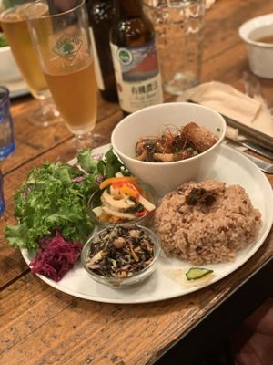 Dinner set at Alaska Zwei in Tokyo