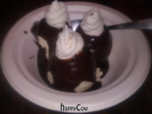 vegan ice cream with vegan chocolate syrup at Maddys in Los Angeles